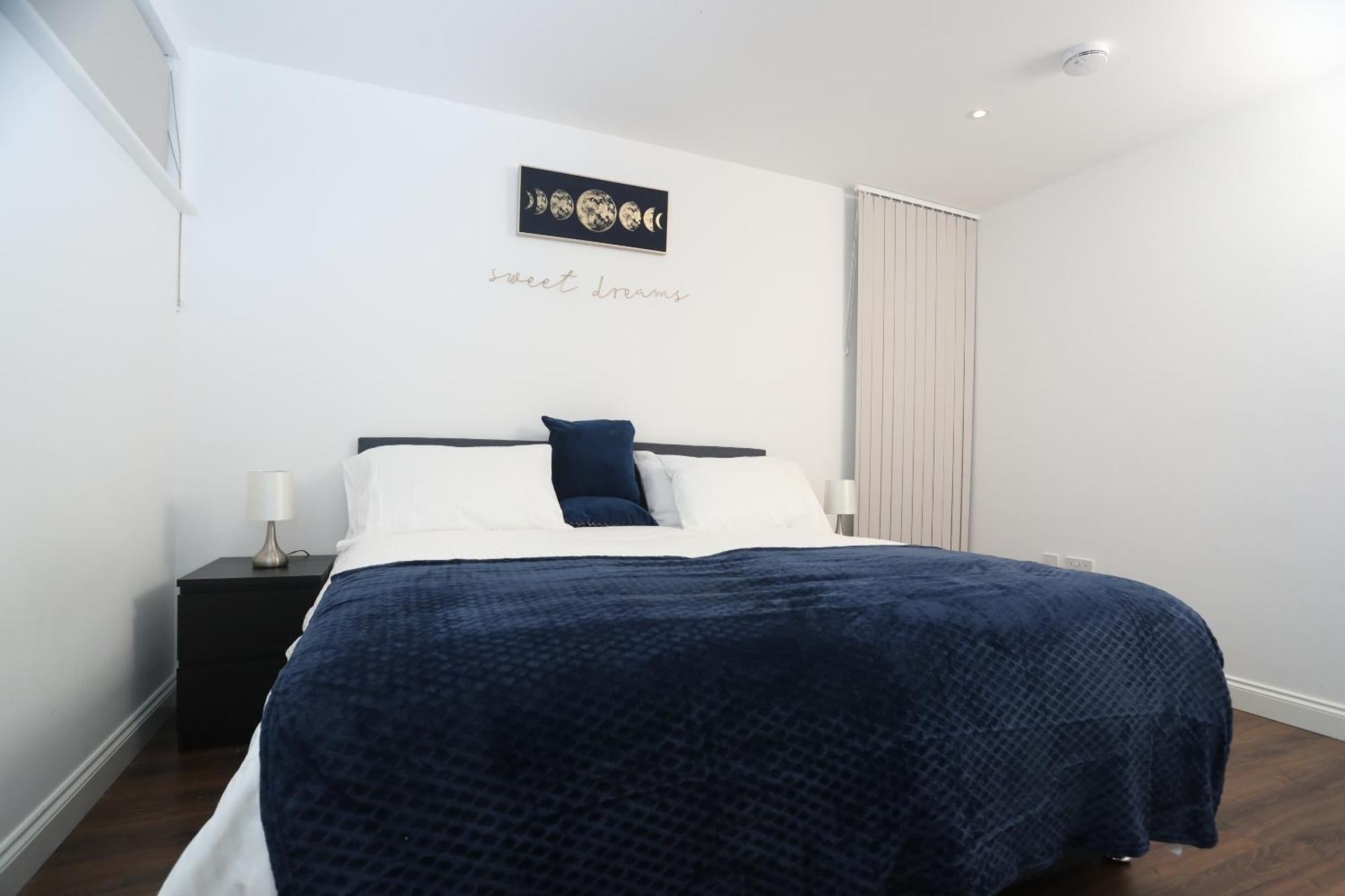 Luxury Apartments In Central Watford Watford  Exterior photo